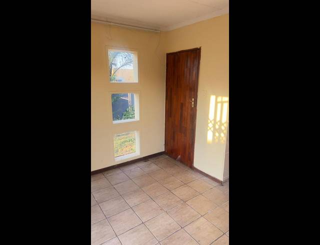 2 BEDROOM PROPERTY TO RENT IN THE ORCHARDS
